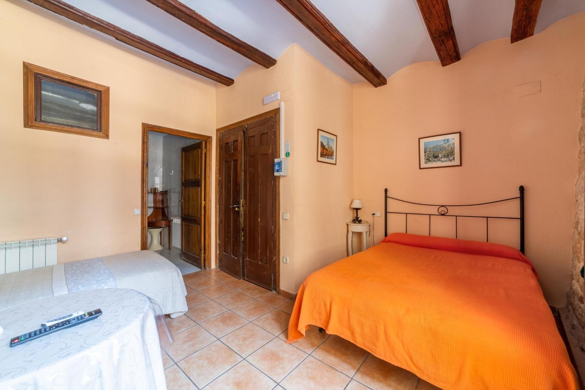 Fonda La Plaza Hotel Valderrobres Kültér fotó