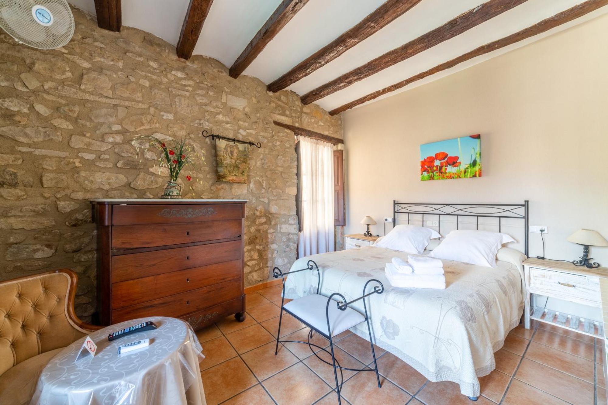 Fonda La Plaza Hotel Valderrobres Kültér fotó