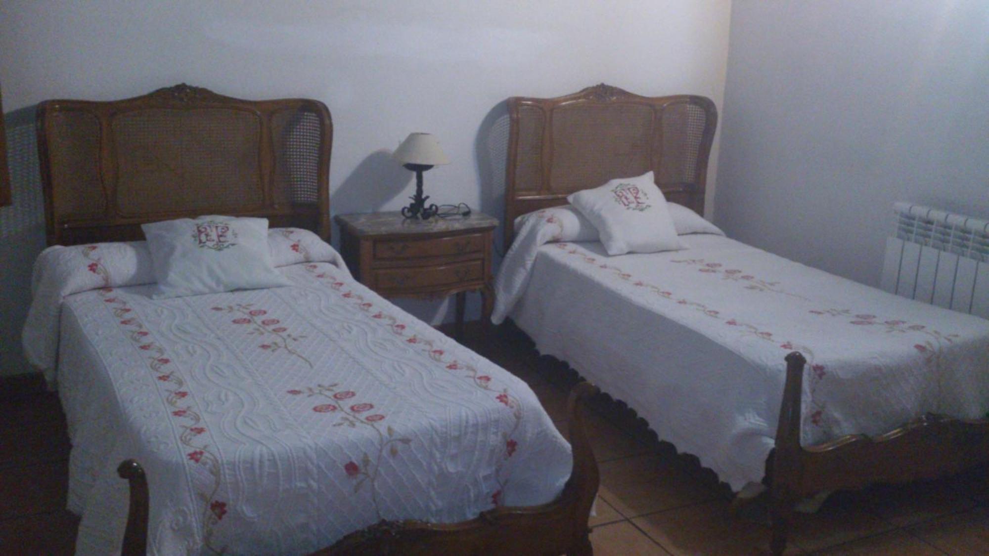 Fonda La Plaza Hotel Valderrobres Kültér fotó